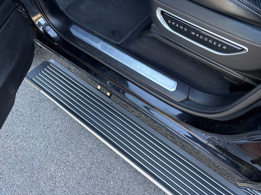 2024 Jeep Grand Wagoneer L 4DR 4WD