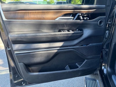 2024 Jeep Grand Wagoneer L 4DR 4WD