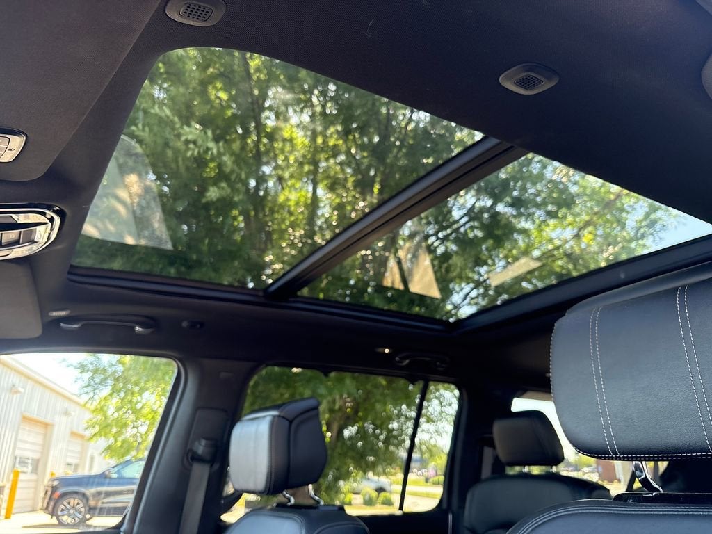 2024 Jeep Grand Wagoneer L 4DR 4WD