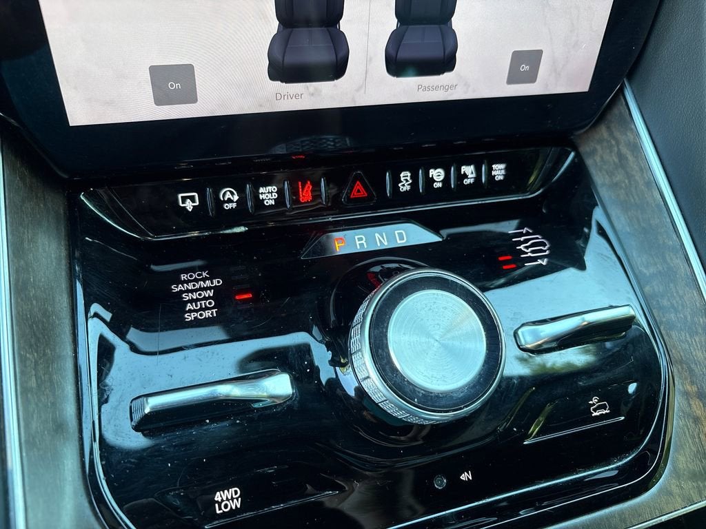 2024 Jeep Grand Wagoneer L 4DR 4WD