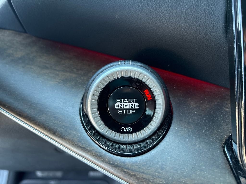 2024 Jeep Grand Wagoneer L 4DR 4WD