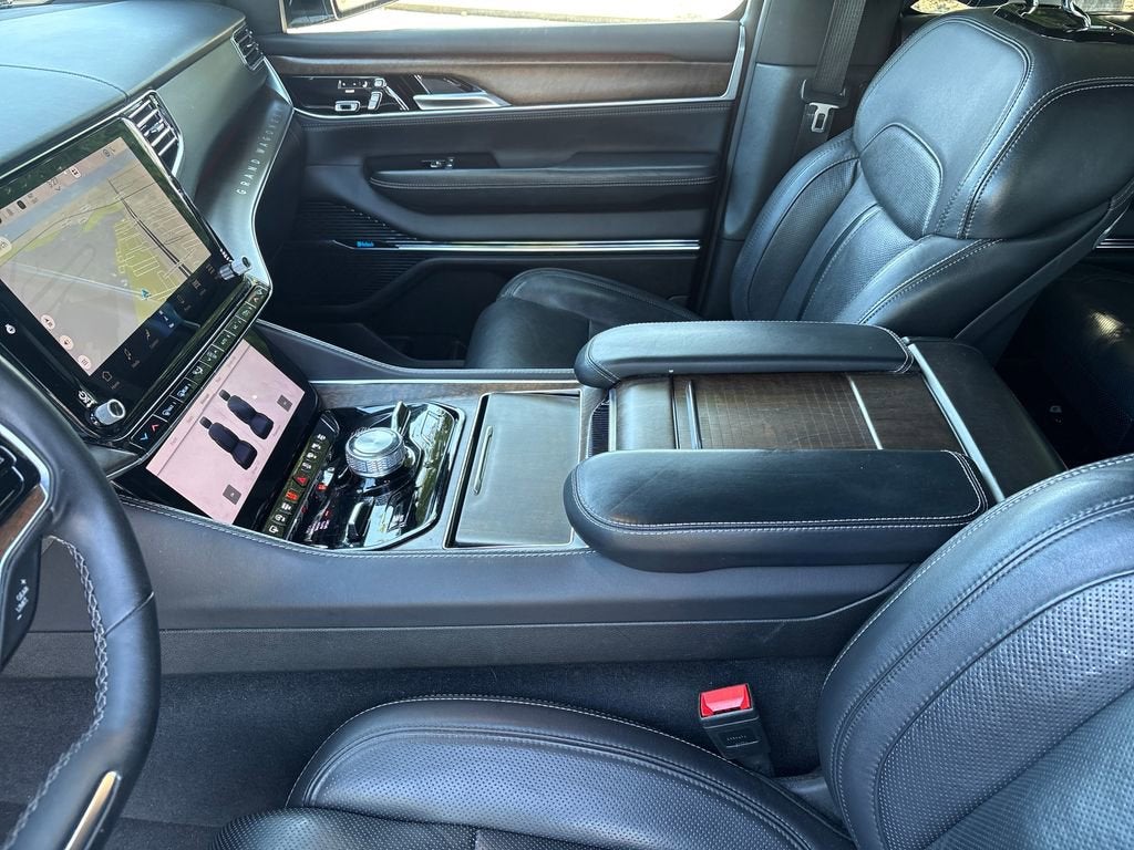 2024 Jeep Grand Wagoneer L 4DR 4WD
