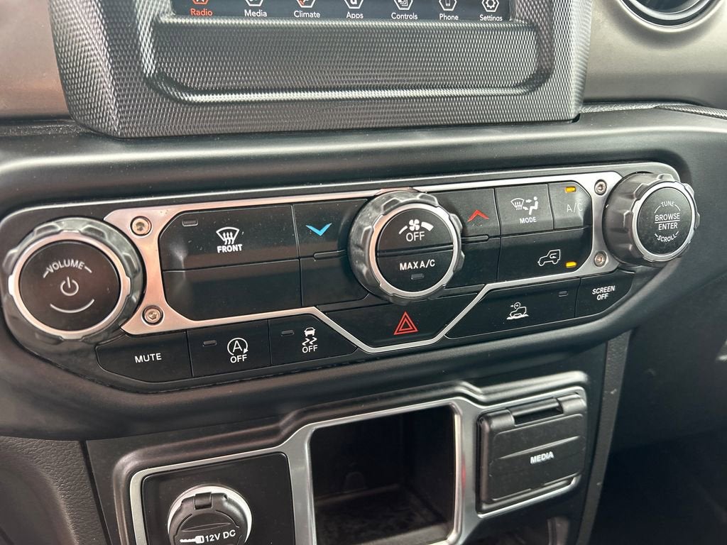 2023 Jeep Gladiator Sport