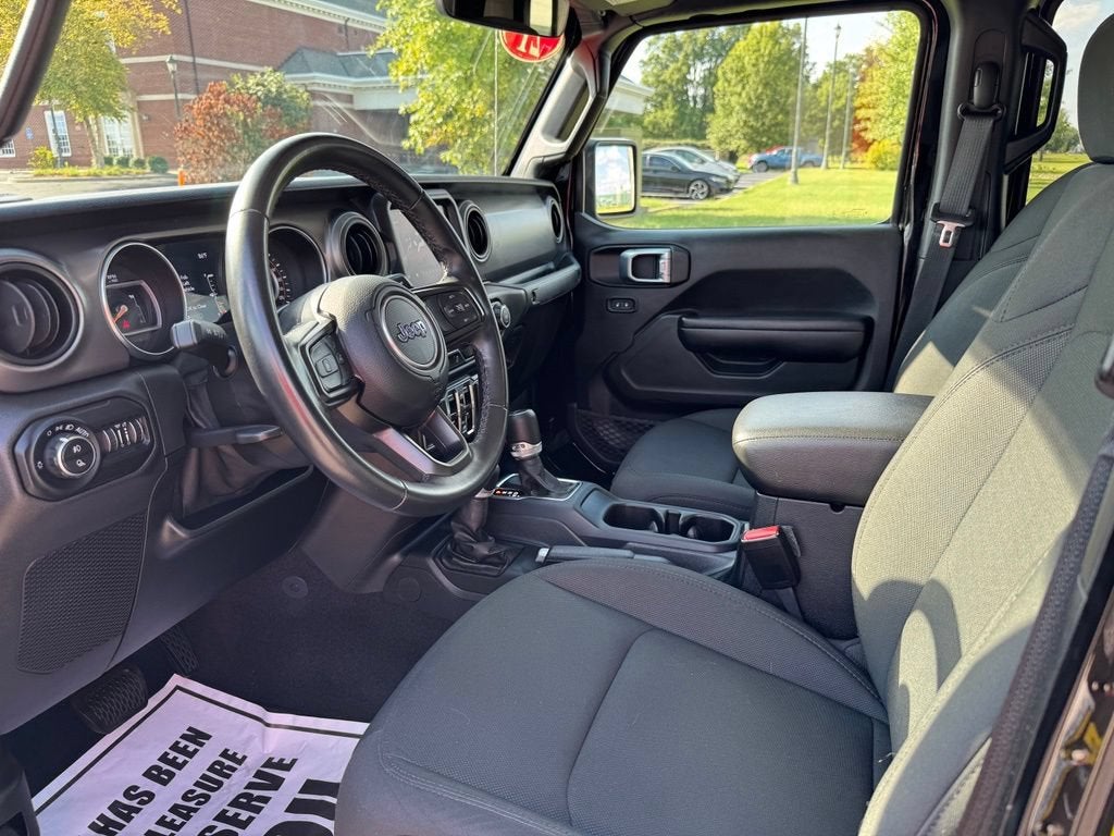 2021 Jeep Gladiator Willys 4x4