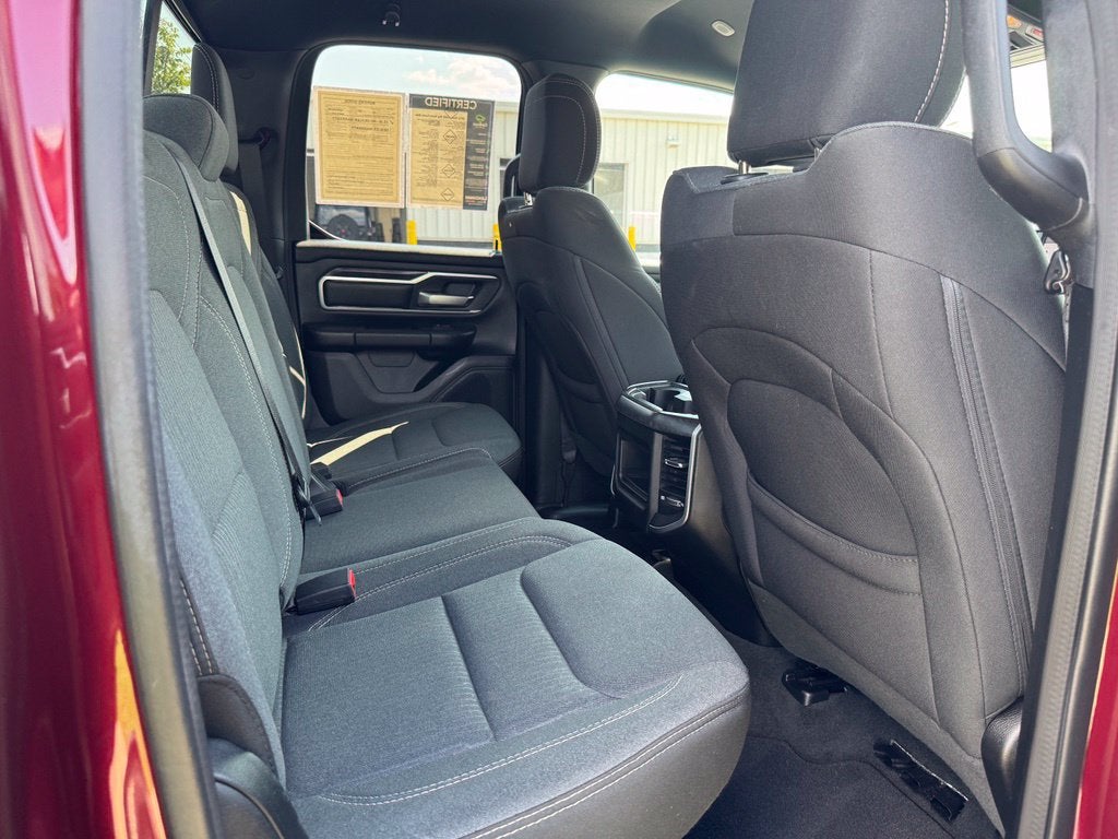 2022 RAM 1500 Big Horn Quad Cab 4x4 6'4" Box
