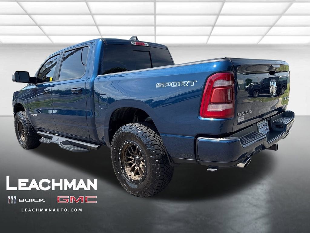 2023 RAM 1500 Big Horn Crew Cab 4x4 5'7" Box