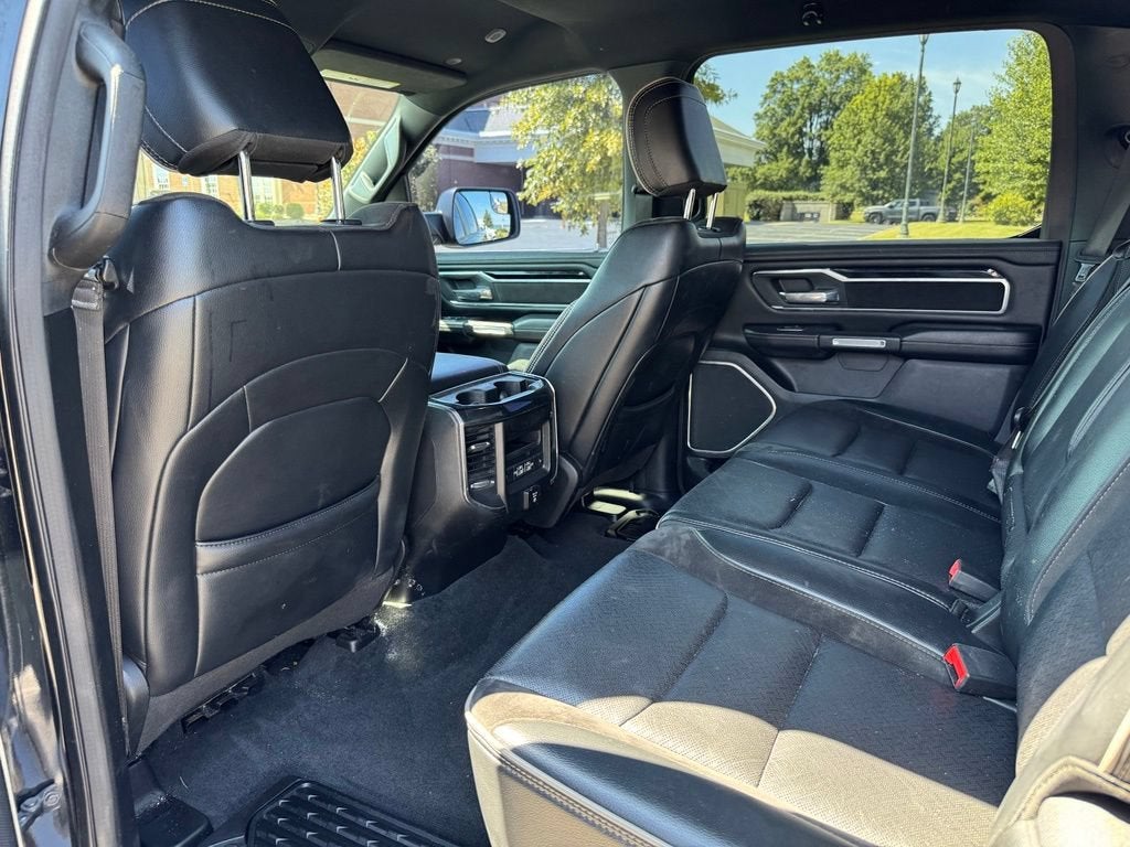 2021 RAM 1500 Laramie Crew Cab 4x4 5'7" Box