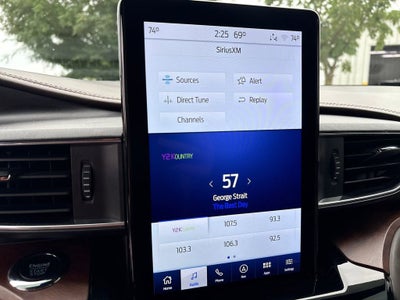 2022 Ford Explorer King Ranch