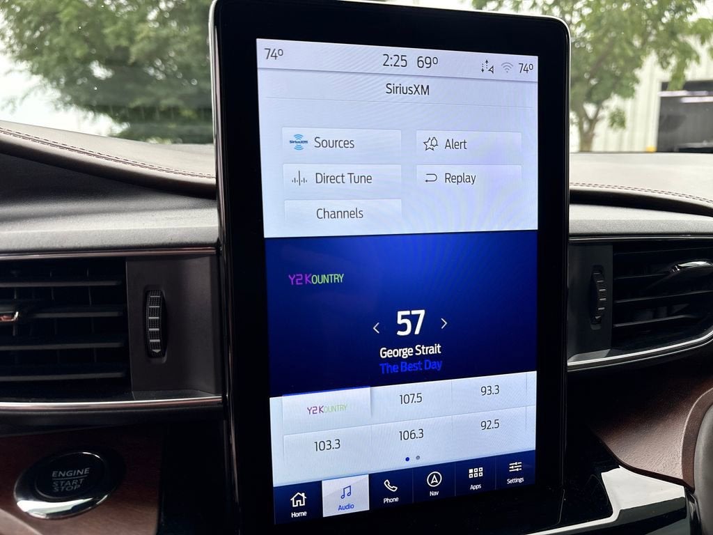 2022 Ford Explorer King Ranch