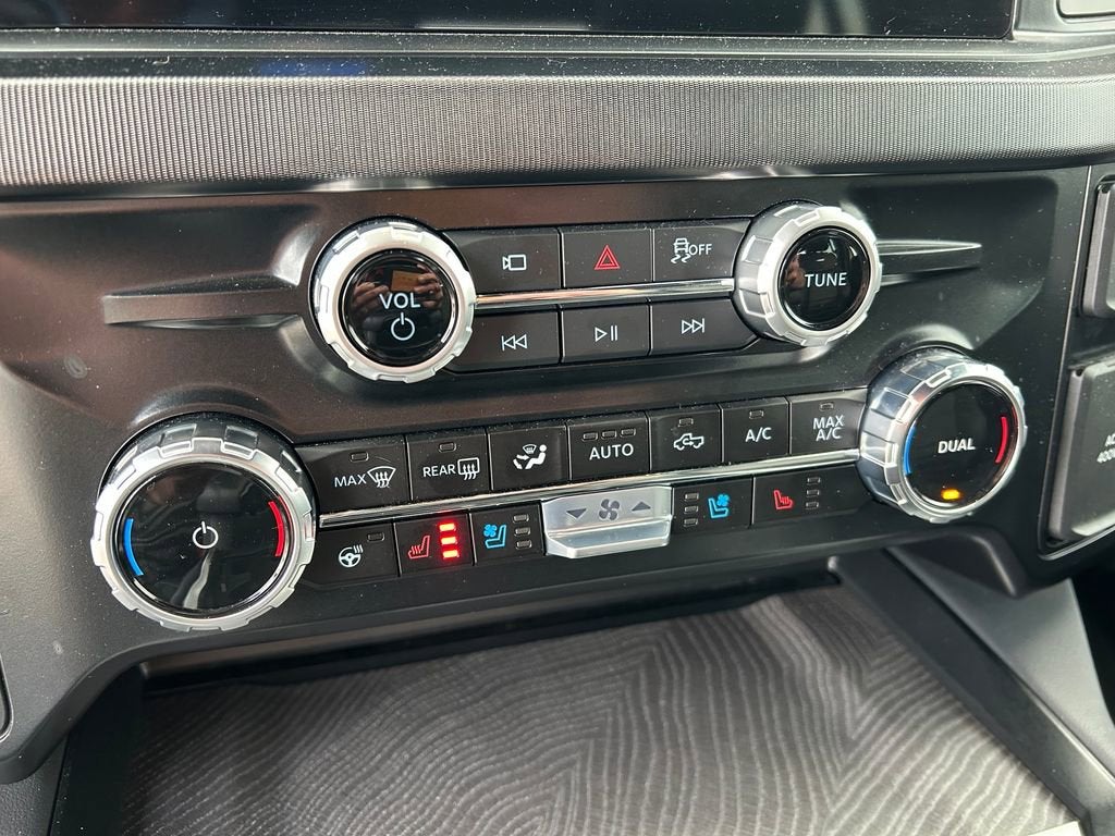 2025 Ford Super Duty F-350 SRW Platinum