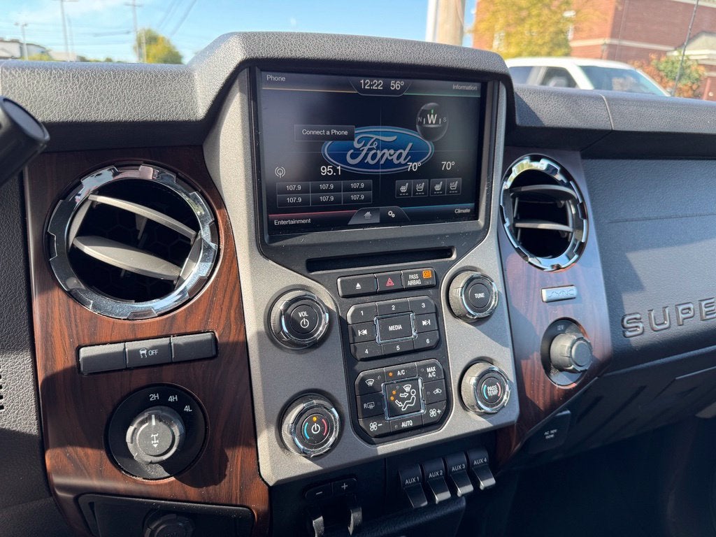 2016 Ford Super Duty F-350 SRW Lariat
