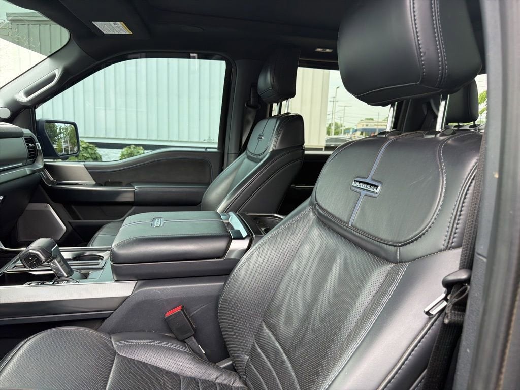 2025 Ford F-150 Platinum