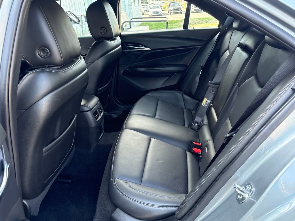 2023 Cadillac CT4 Premium Luxury