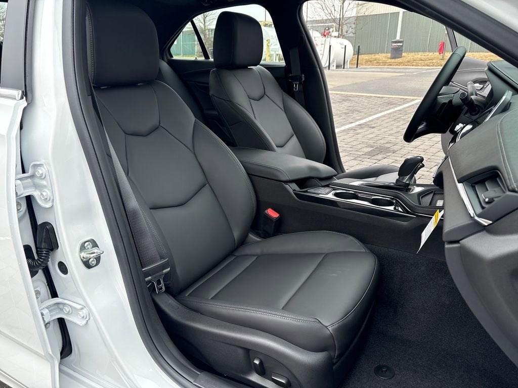 2026 Cadillac CT4 Luxury