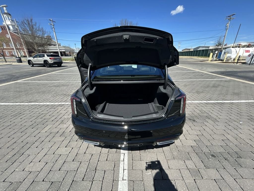 2025 Cadillac CT5 Sport