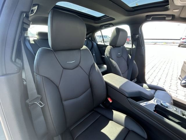 2025 Cadillac CT5 Sport