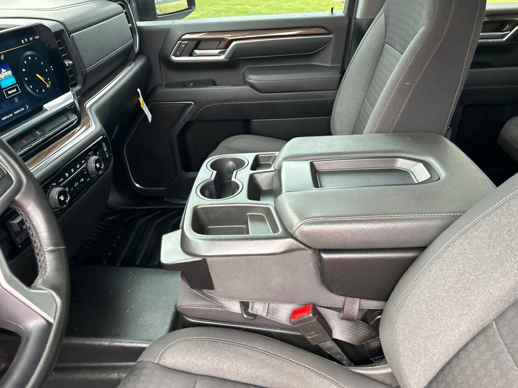 2024 Chevrolet Silverado 3500 HD Chassis Cab LT