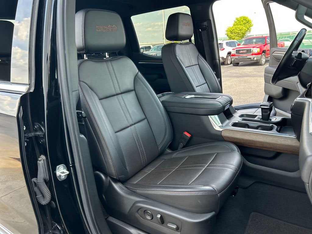 2022 Chevrolet Silverado 1500 High Country