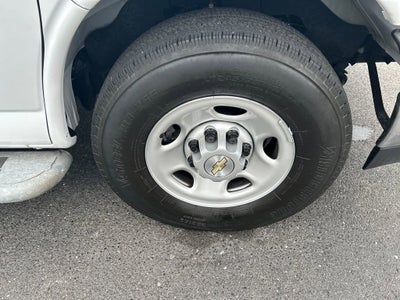 2024 Chevrolet Express Cargo 2500 WT