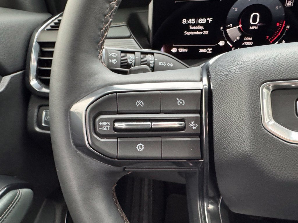 2025 GMC Acadia AT4