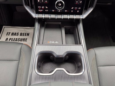 2025 GMC Acadia AT4