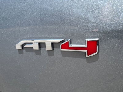 2025 GMC Acadia AT4