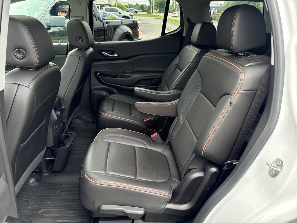 2021 GMC Acadia AT4