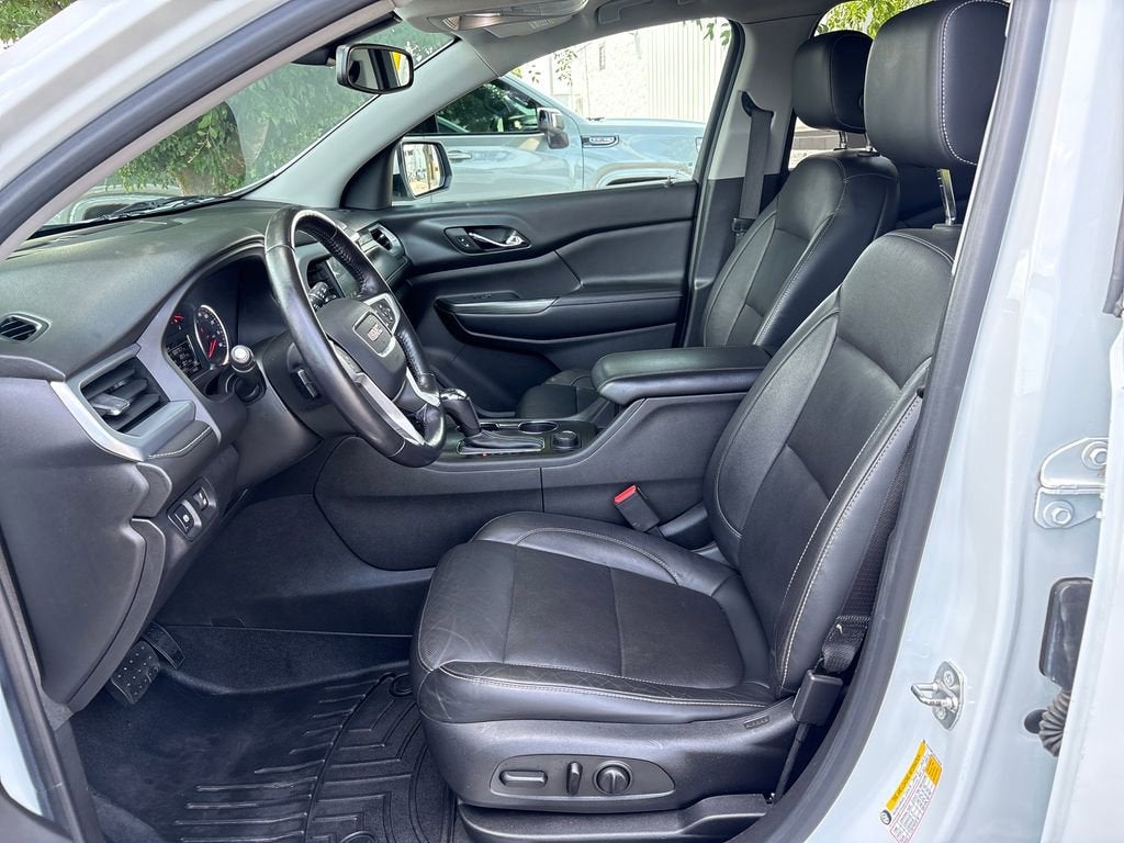 2018 GMC Acadia SLT