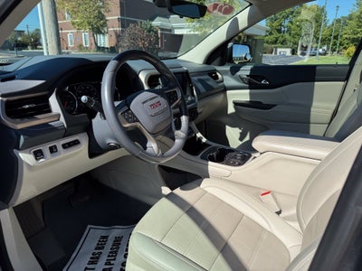 2022 GMC Acadia Denali