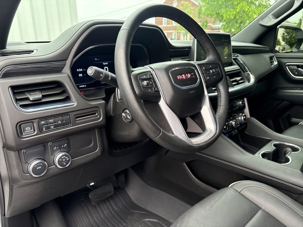 2024 GMC Yukon SLT