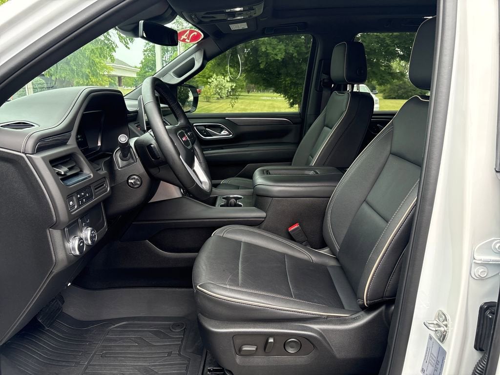 2024 GMC Yukon SLT