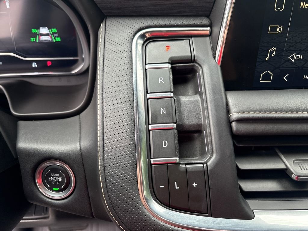 2024 GMC Yukon SLT