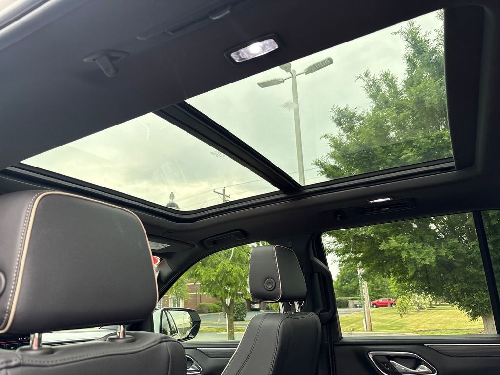 2024 GMC Yukon SLT
