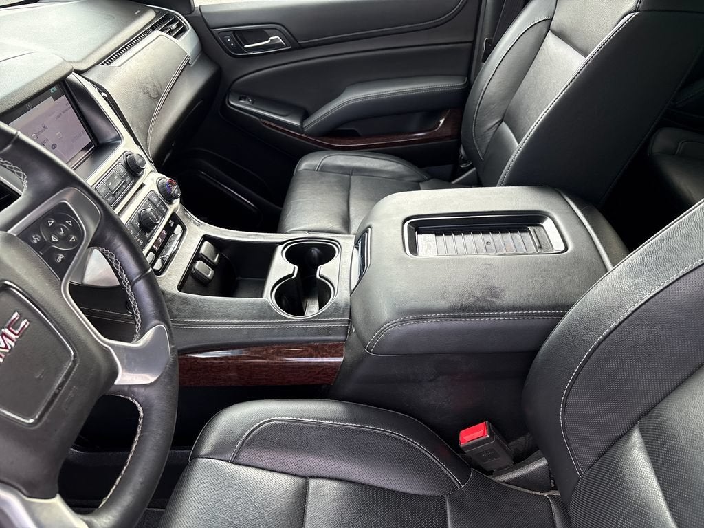 2017 GMC Yukon SLT