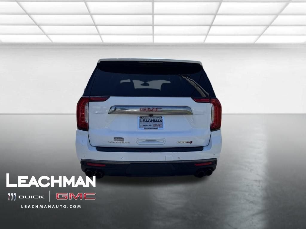2022 GMC Yukon AT4