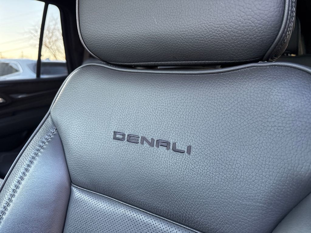 2022 GMC Yukon Denali