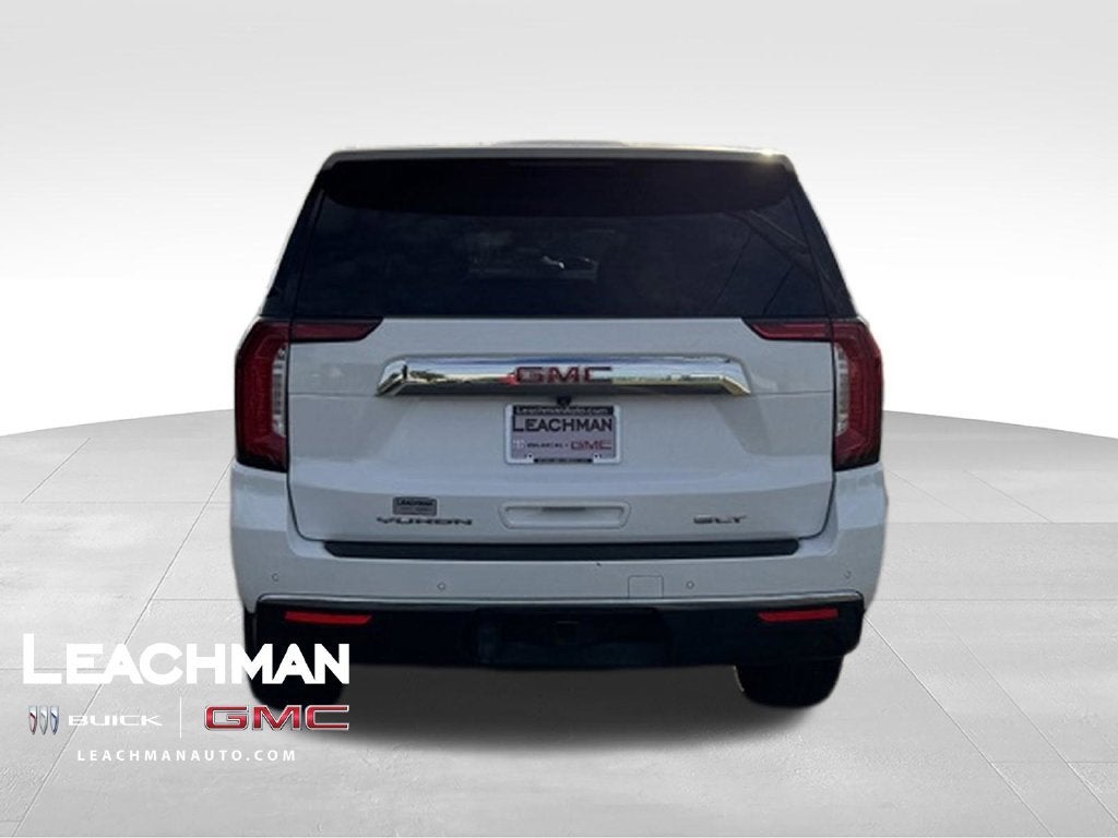 2023 GMC Yukon XL SLT