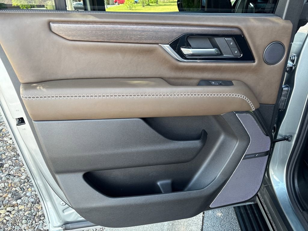 2025 GMC Yukon XL Denali Ultimate