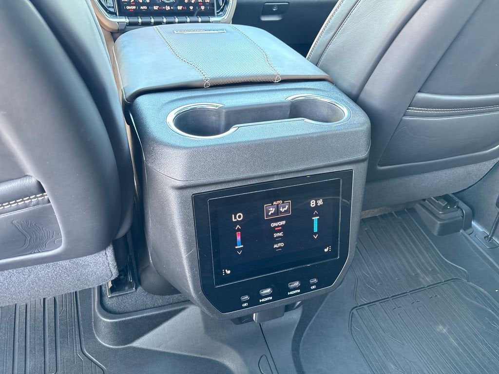 2025 GMC Yukon XL Denali Ultimate
