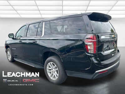 2023 Chevrolet Suburban LT