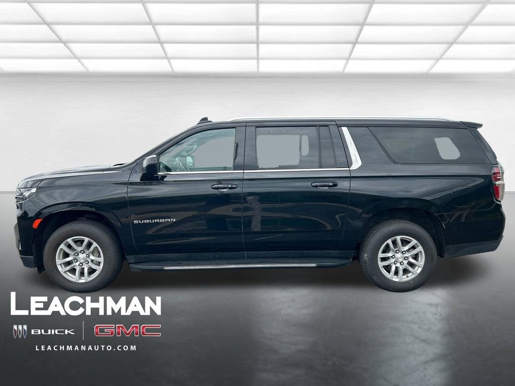 2023 Chevrolet Suburban LT