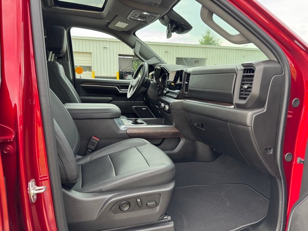 2025 GMC Sierra 2500 HD SLT
