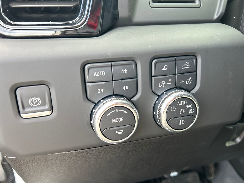 2025 GMC Sierra 2500 HD AT4