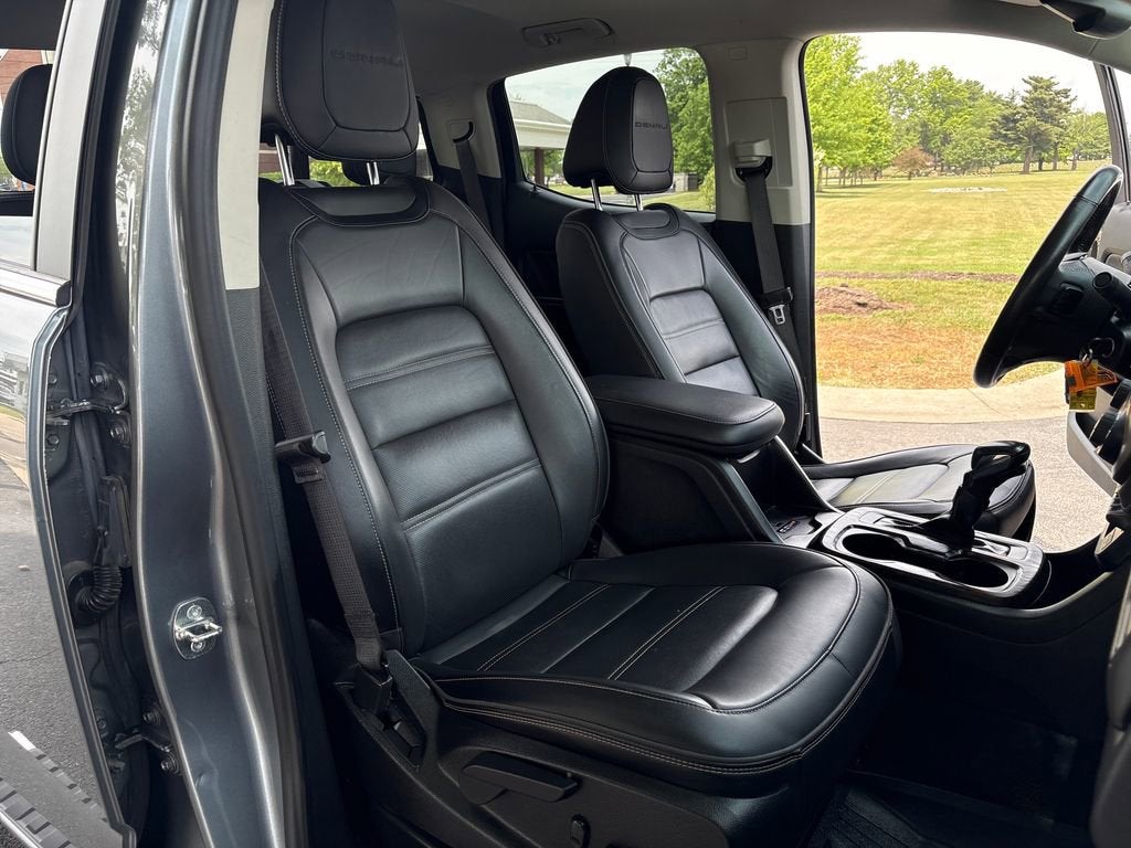 2022 GMC Canyon Denali