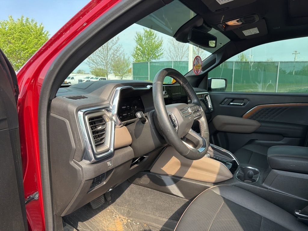 2025 GMC Canyon Denali