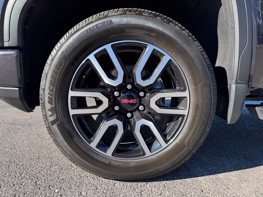 2022 GMC Sierra 1500 AT4