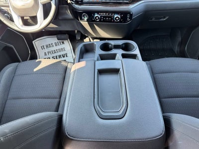 2023 GMC Sierra 1500 SLE