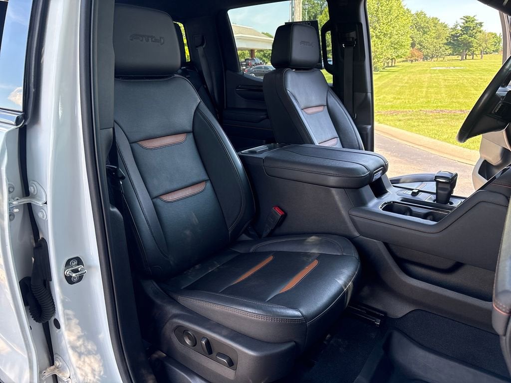 2023 GMC Sierra 1500 AT4