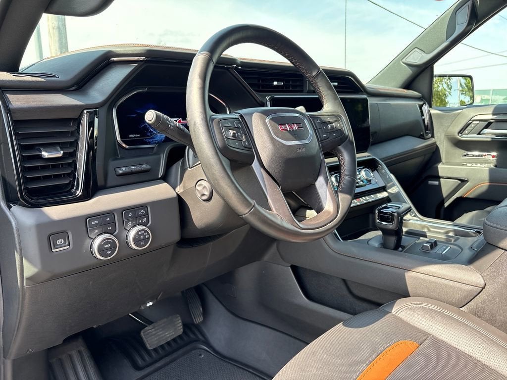 2025 GMC Sierra 1500 AT4