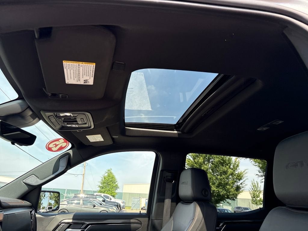2025 GMC Sierra 1500 AT4